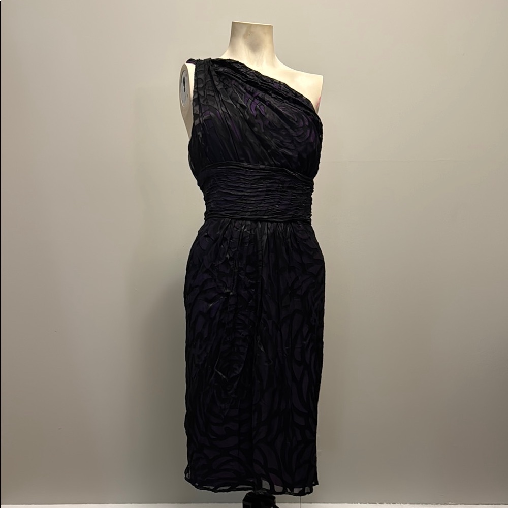 Elegant Black One-Shoulder Dress